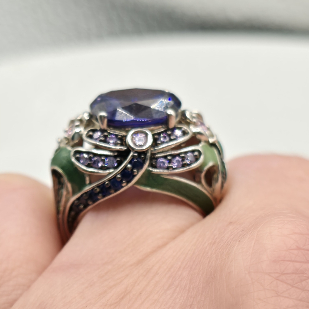 Designer  Victoria Wieck Retired Lab Created Tanzanite Ring - Picture 7 of 10